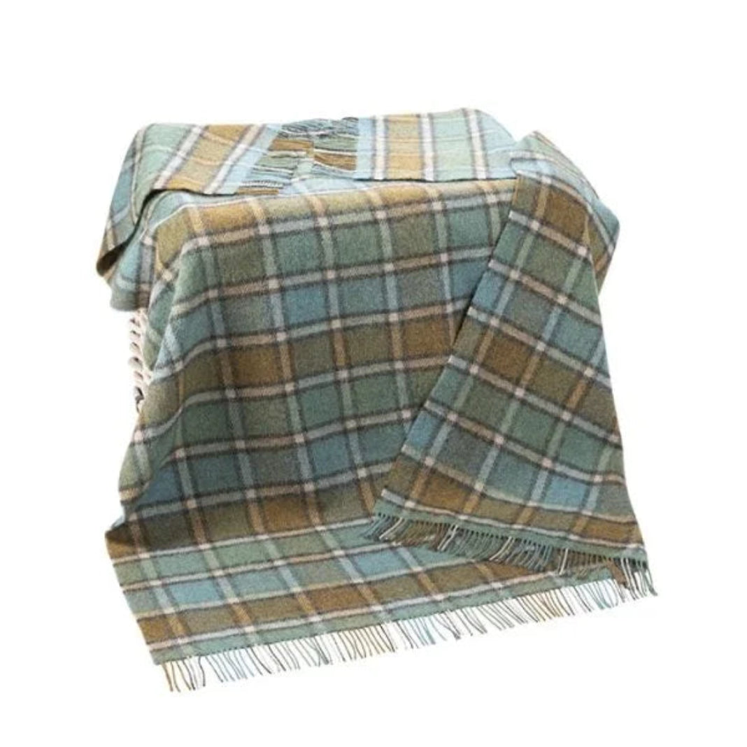 John Hanly & Co. | 100% Shetland Wool Throw