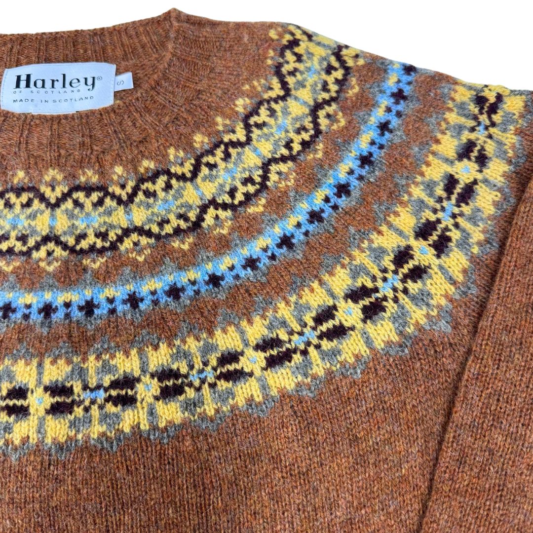 Harley of Scotland | Fairisle Crewneck - Whisky