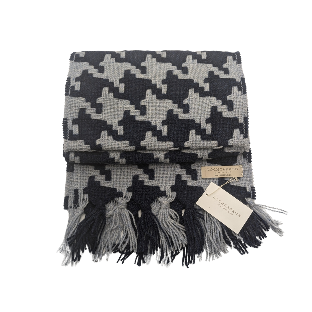 Lochcarron | Large Scarf Navy Blue & Light Blue