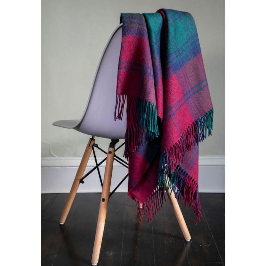 Lochcarron | Tartan Lambswool Blanket - Lindsay Modern