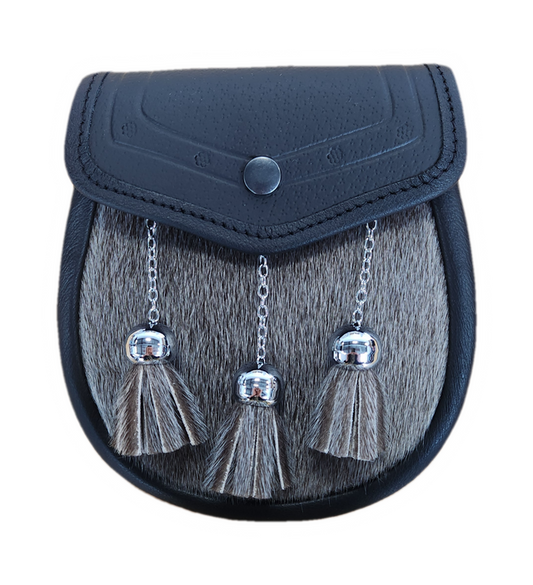 Day Sporran | Black Leather with Brown Fur