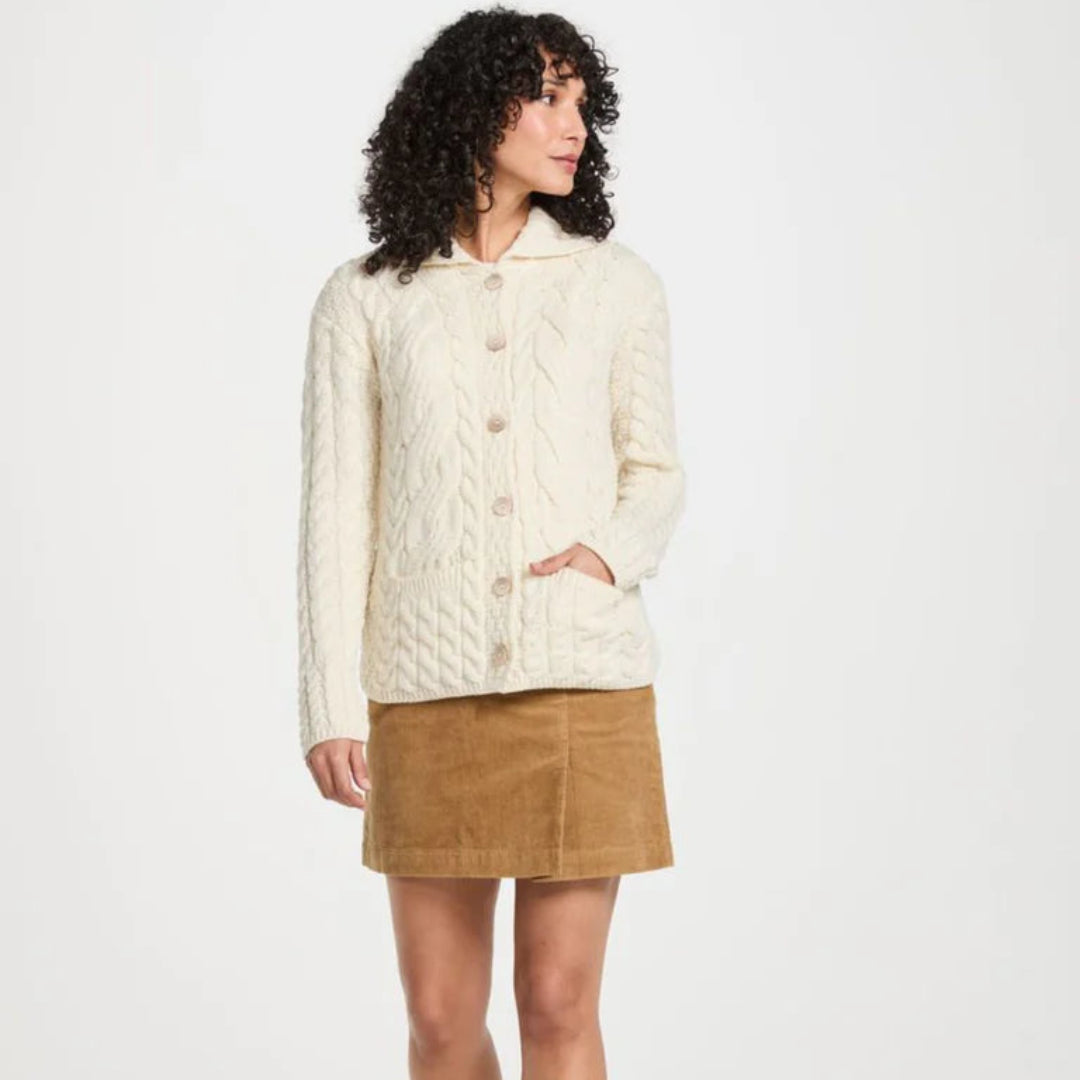 Aran Woollen Mills | Buttoned Cable Knit Cardigan - Natural