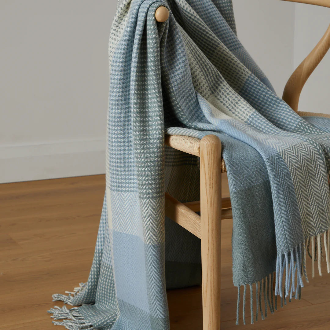 Foxford Woollen Mills | Cashmere & Lambswool Throw - Tara