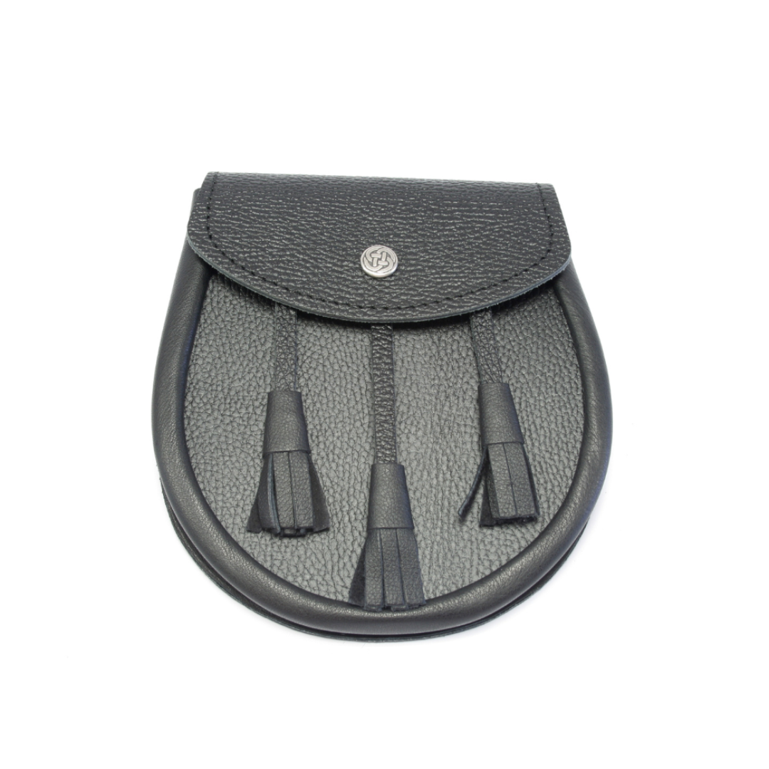 Glen Esk | Day Sporran - Black Leather with Celtic Weave Closure