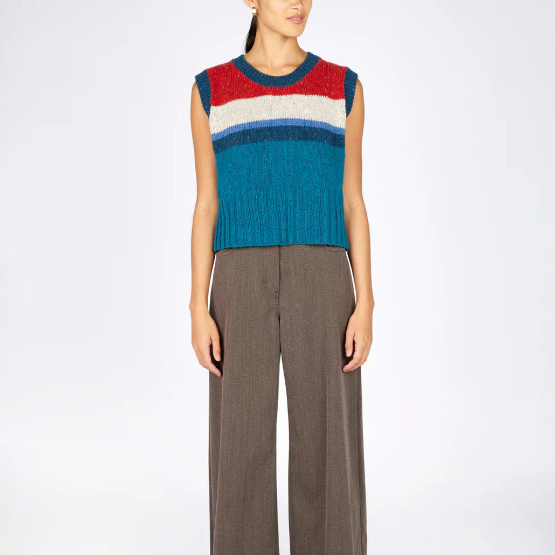 IrelandsEye | Etta Vest