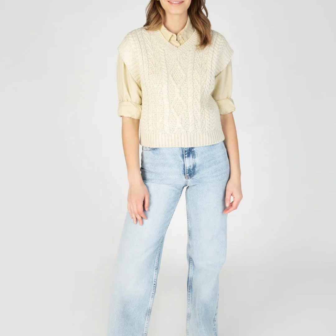 Irelands Eye | Sweetpea V-neck Diamond Vest - Natural