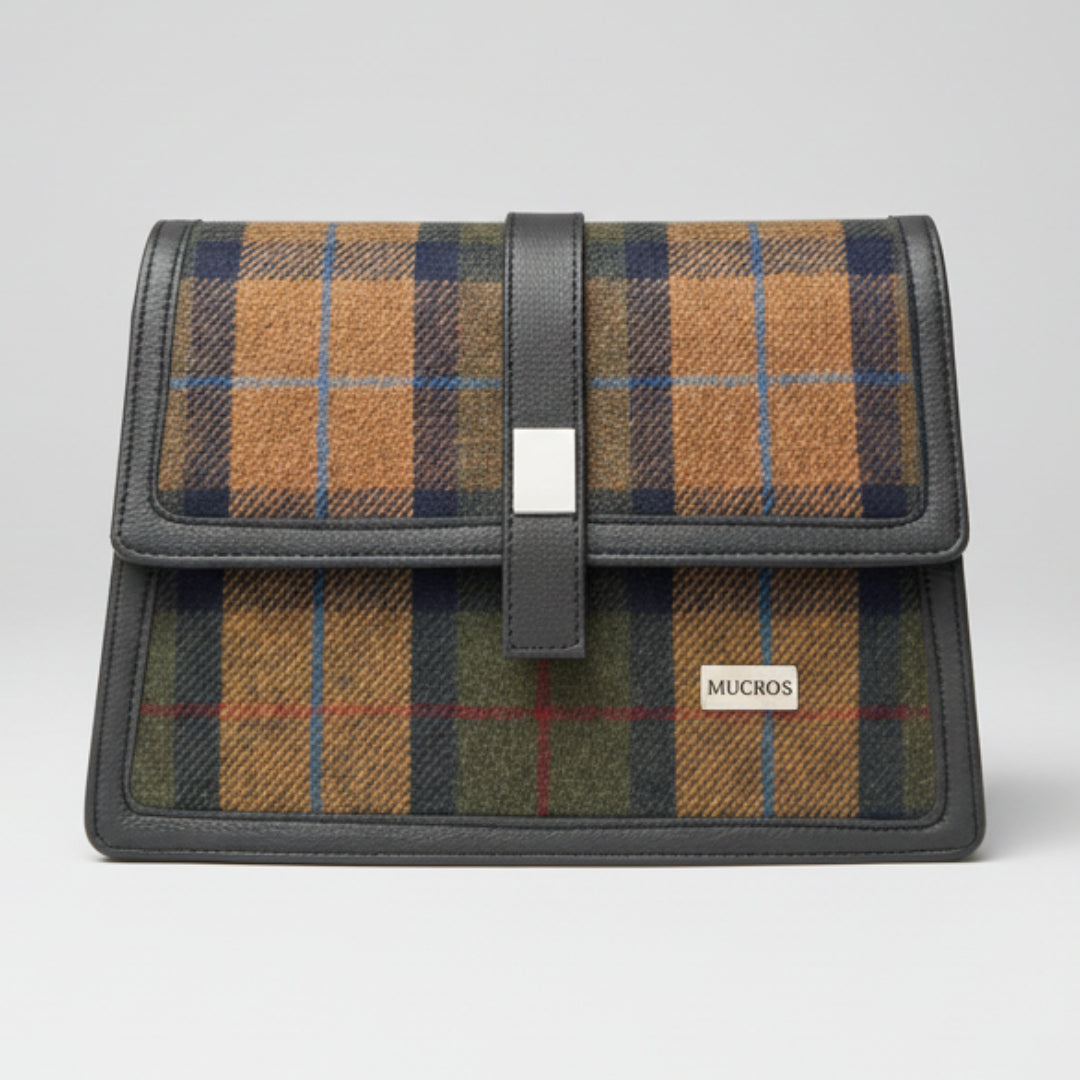 Mucros Aiofe Tweed Handbag 35.JPG