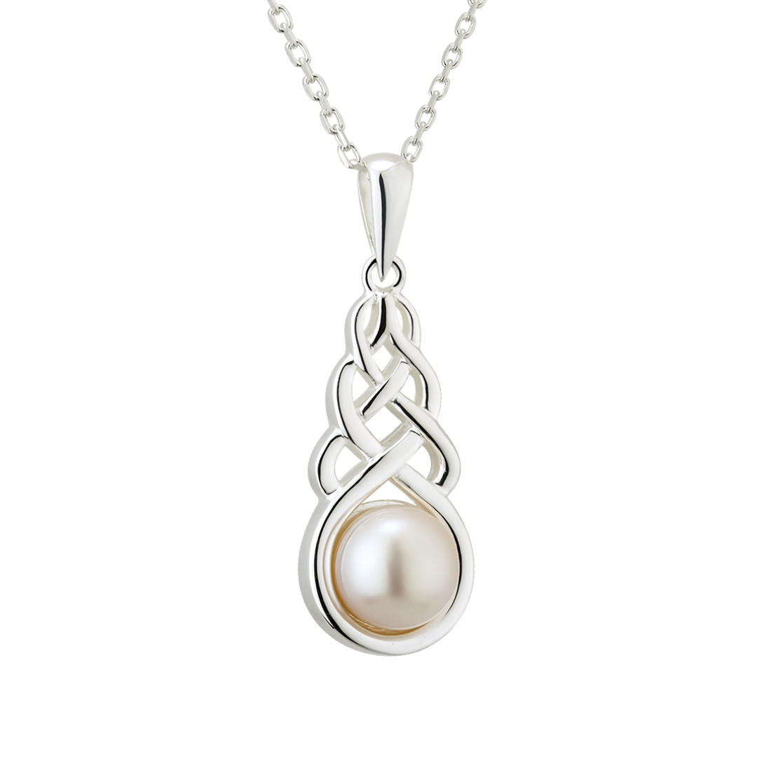 Solvar | Celtic Weave Pearl Pendant