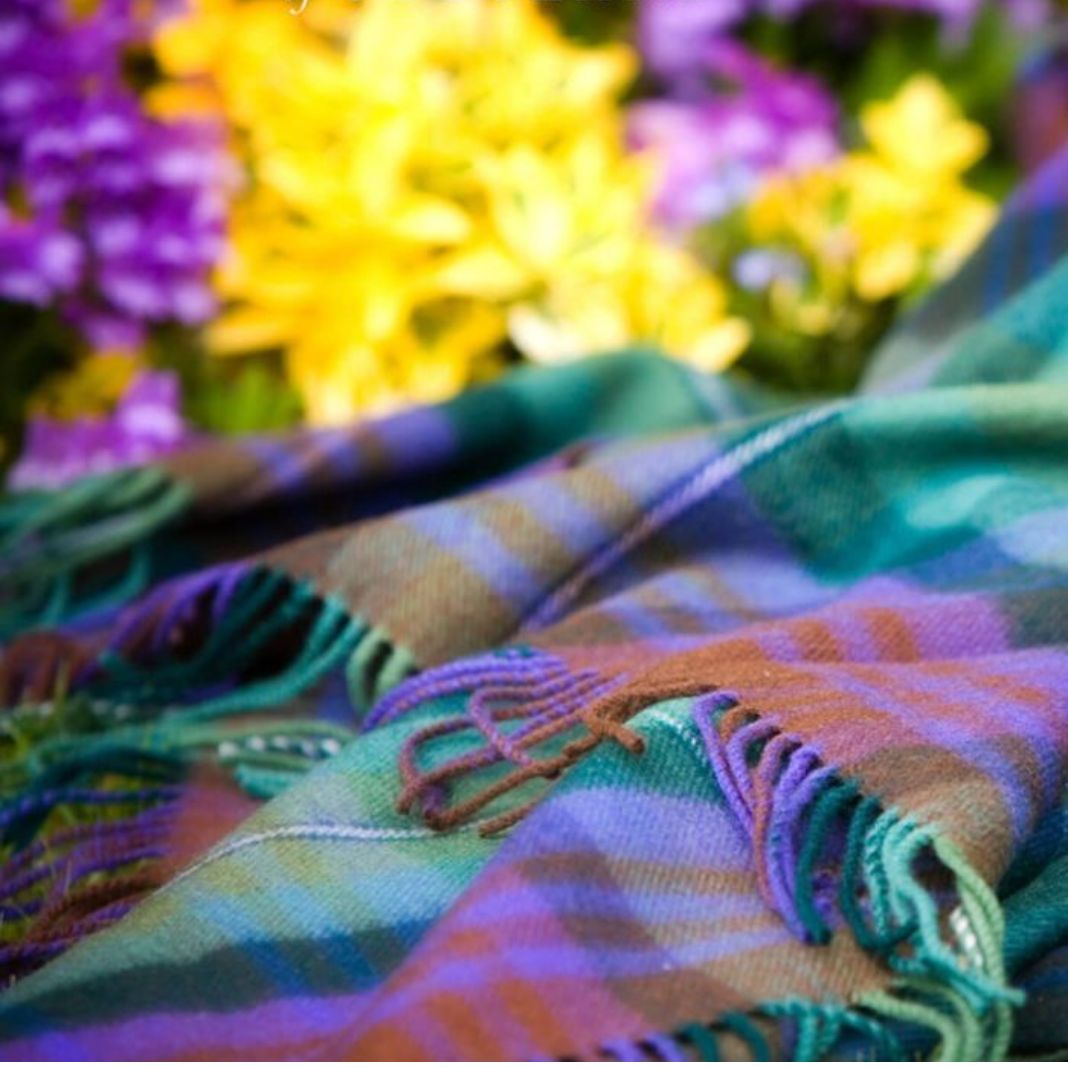 Lochcarron | Tartan Lambswool Blanket - Isle of Skye