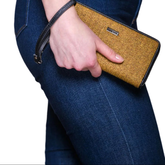 Mucros Weavers | Tweed Wallet Yellow